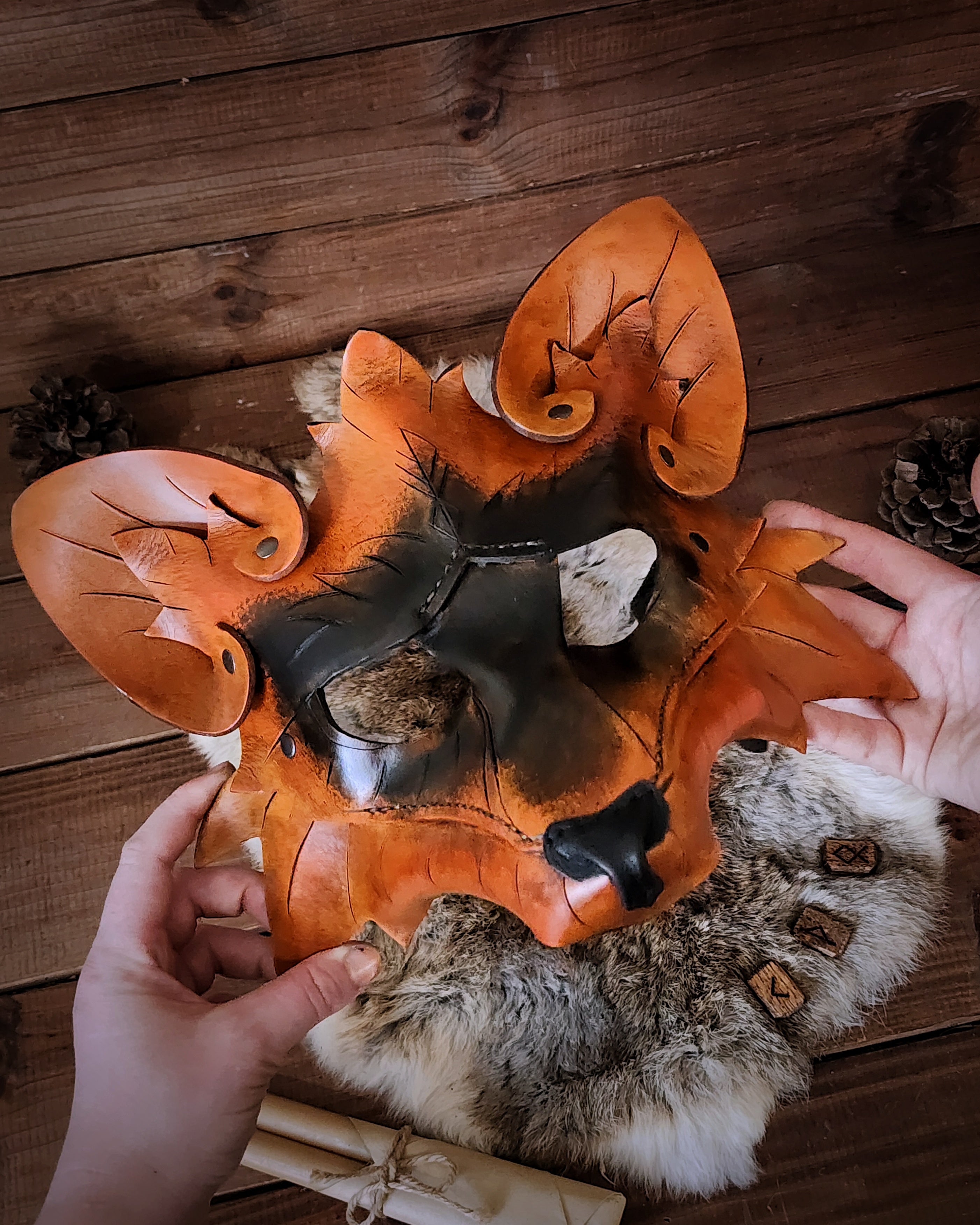 スイムスーツデパートメント／ウッドカービング・フォックスマスクFox Mask Fox Mask – StockyardX, The Leather Store