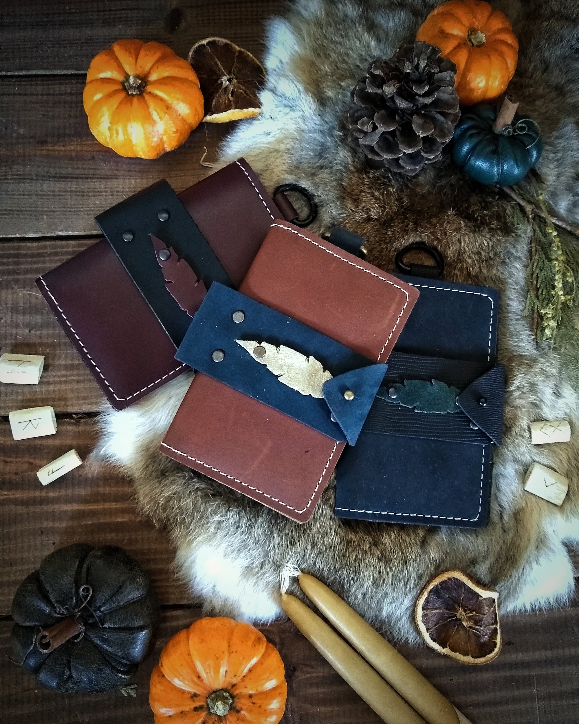 The Traveler's Wallet - Faire Stock