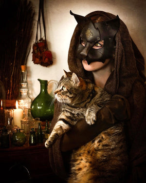 The Witch's Black Cat Mask